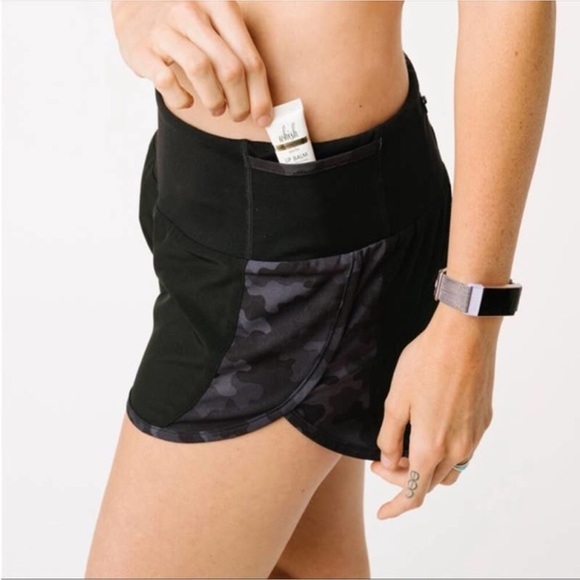 ZYIA 5-Star Camo Shorts - Picture 2 of 11